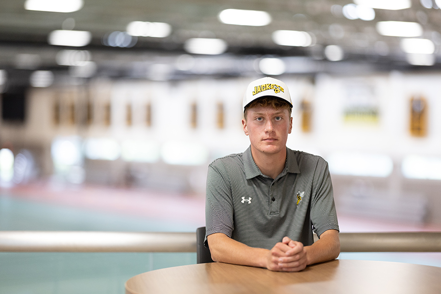 Lake Views and Long Drives: JD Glampe finds his place at UW-Superior